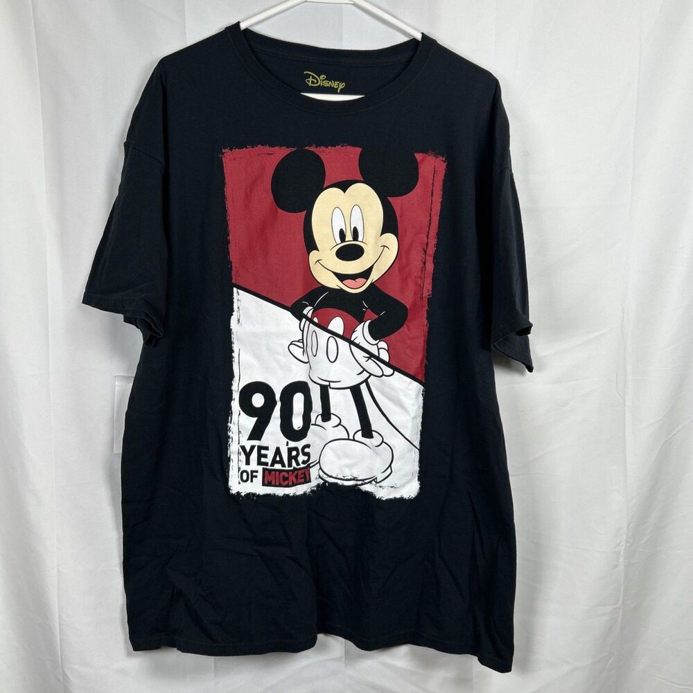 Disney Mickey Mouse 90 Years of Mickey Black T-Shirt Adults Size XL 2018 Unisex